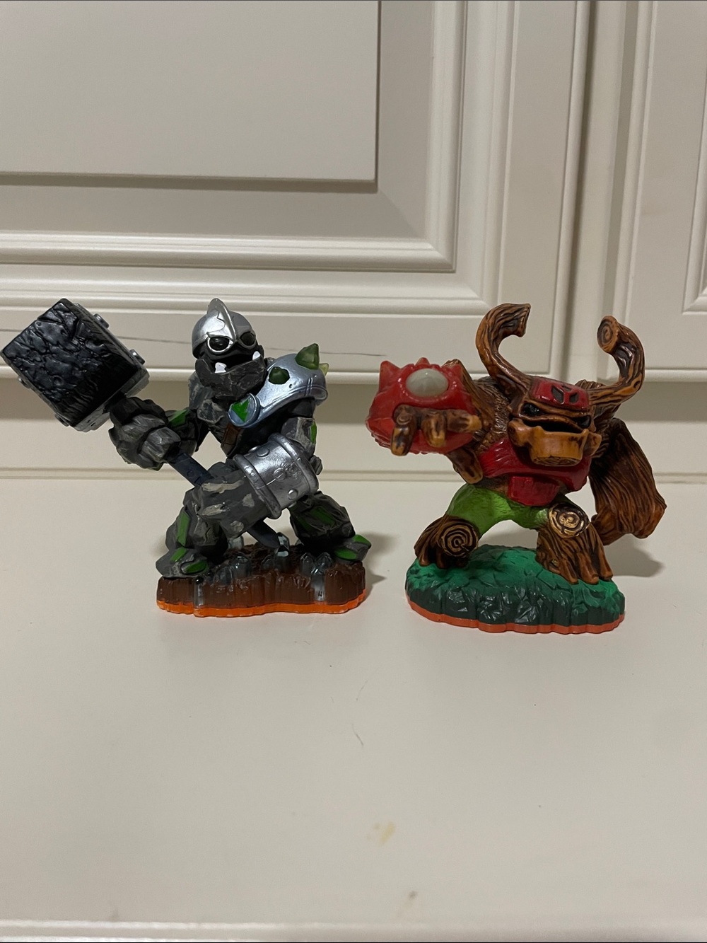 Fantasy Duo Figure Set - Silver Knight & Wood Beast